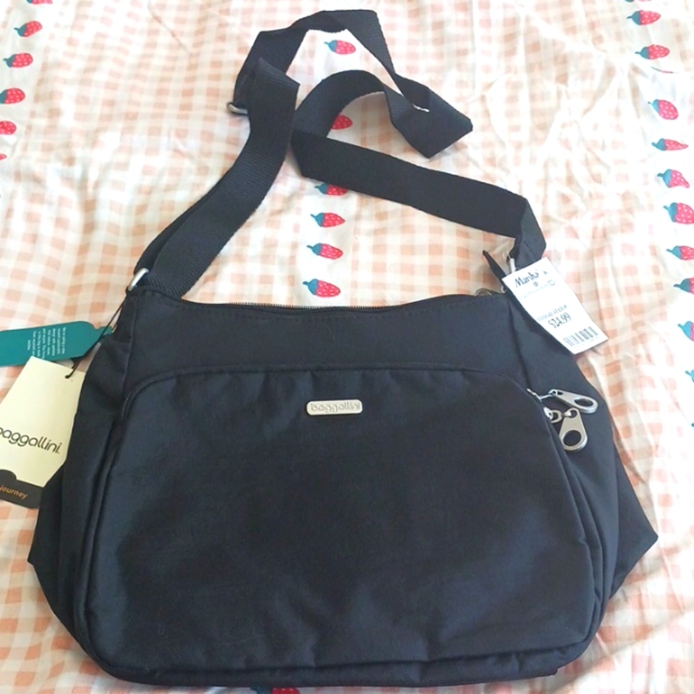 Bargaining, Black Crossbody bag, adjustable straps, NWT